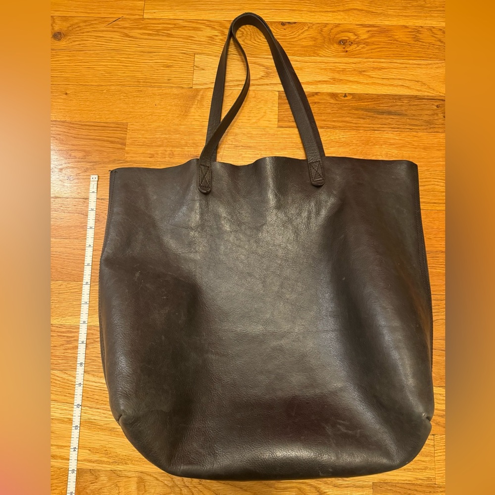 Madewell Black Leather Tote Bag - Picture 2 of 2